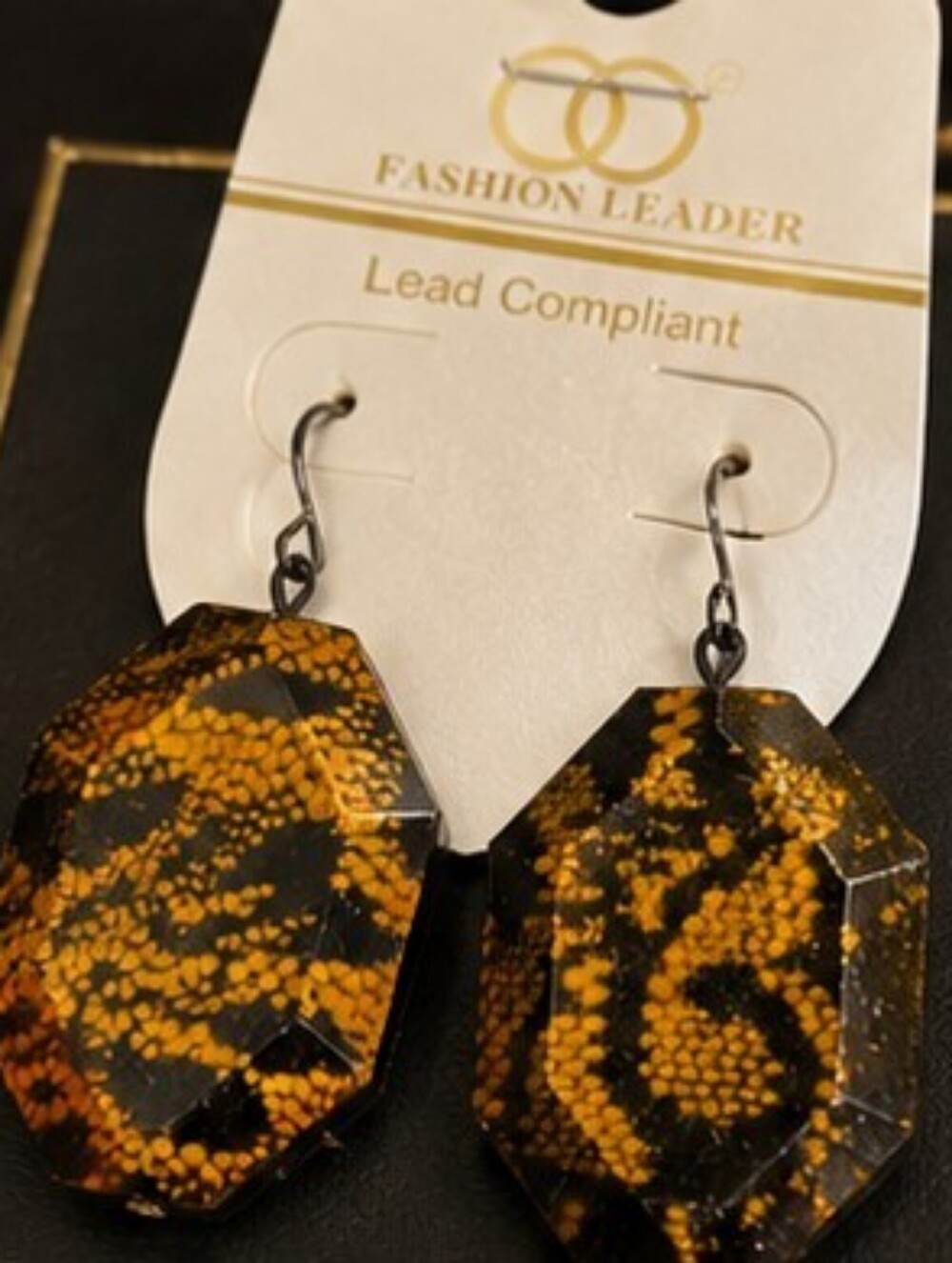 Vintage 90s Leopard Print Acrylic Necklace Earrings Set Long Statement Piece - Picture 4 of 11